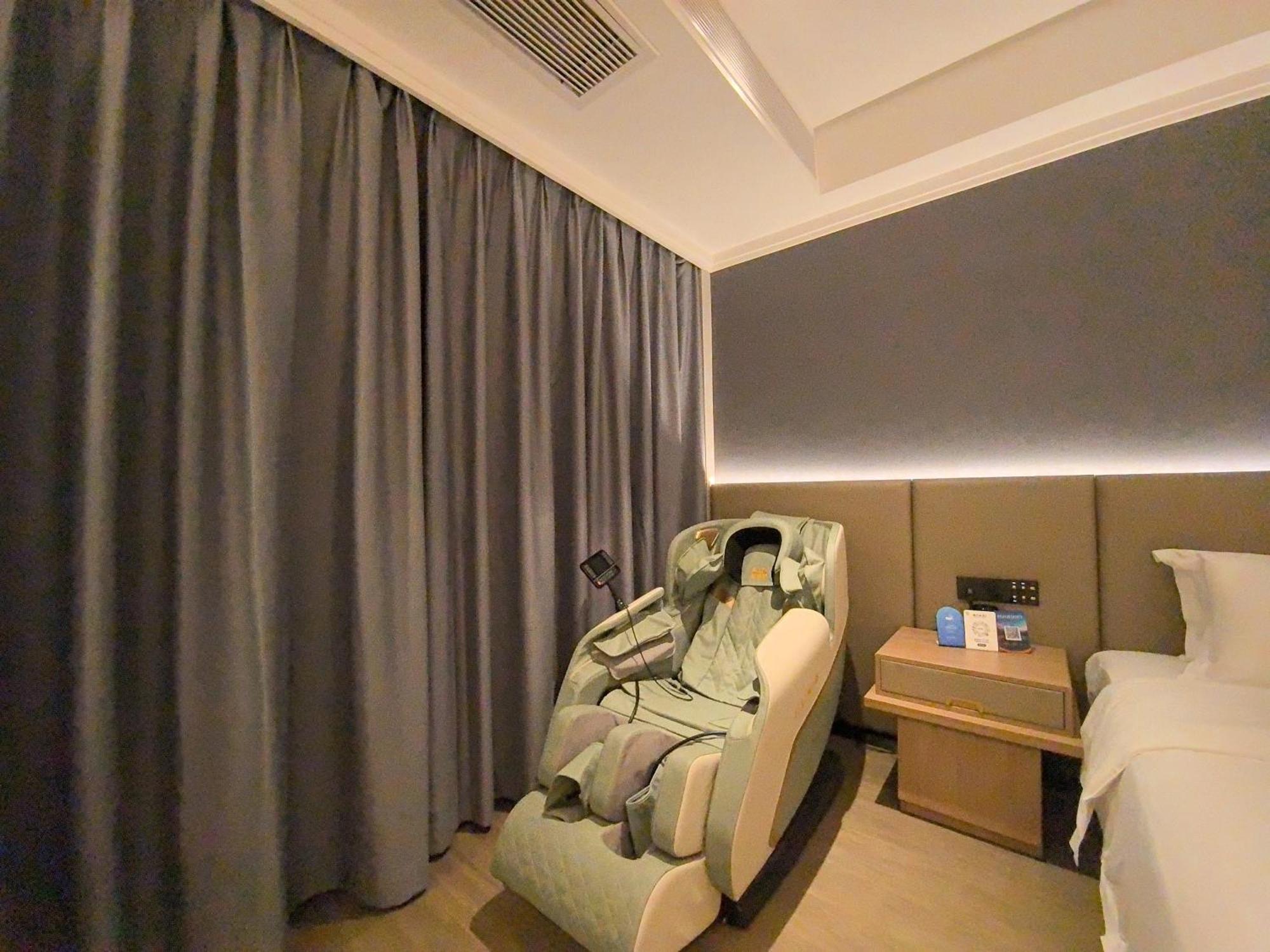 Luyue Hotel Movie Hotel Huaqiangbei Convention And Exhibition Center Branch Shenzhen Buitenkant foto