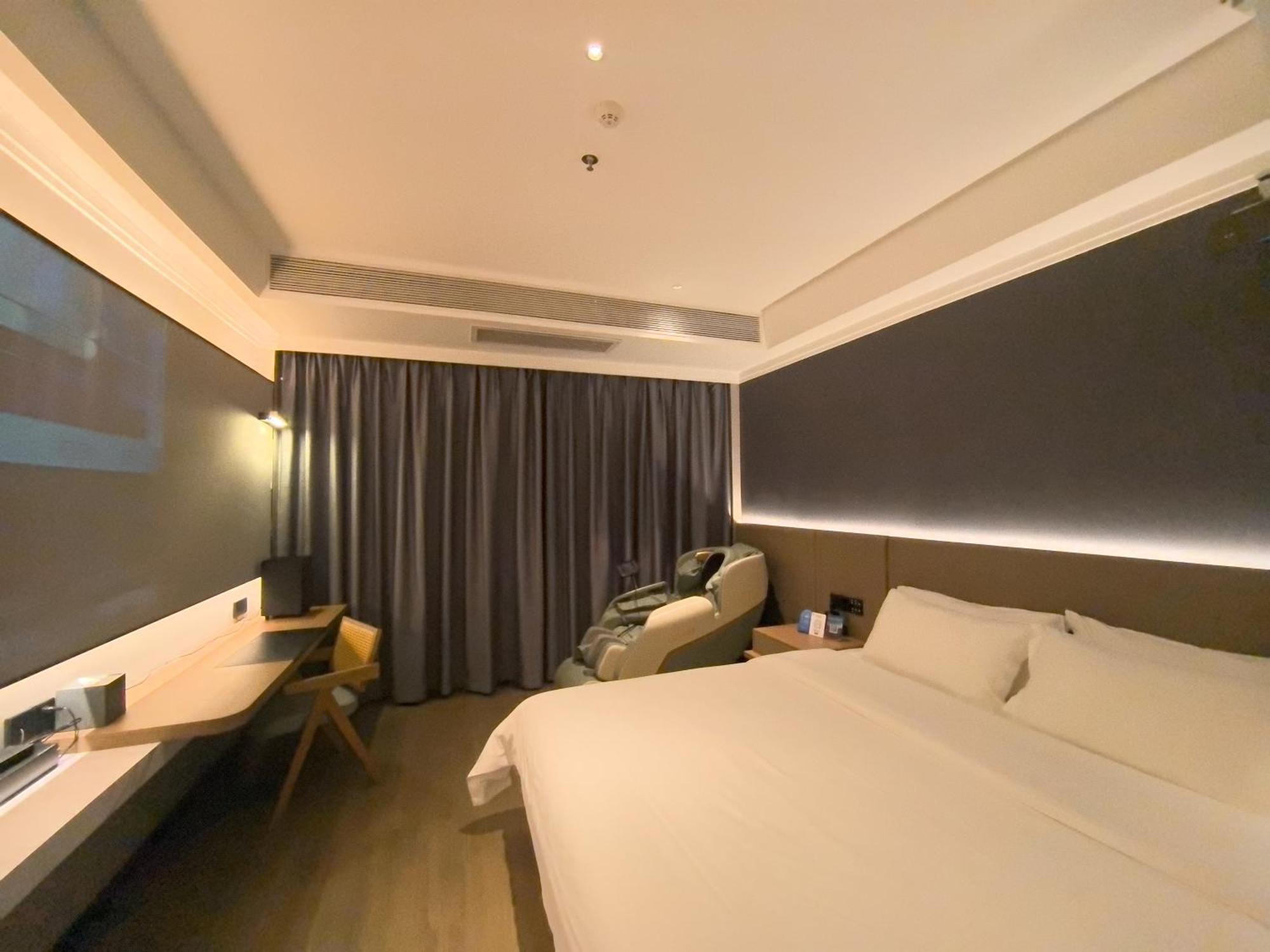 Luyue Hotel Movie Hotel Huaqiangbei Convention And Exhibition Center Branch Shenzhen Buitenkant foto