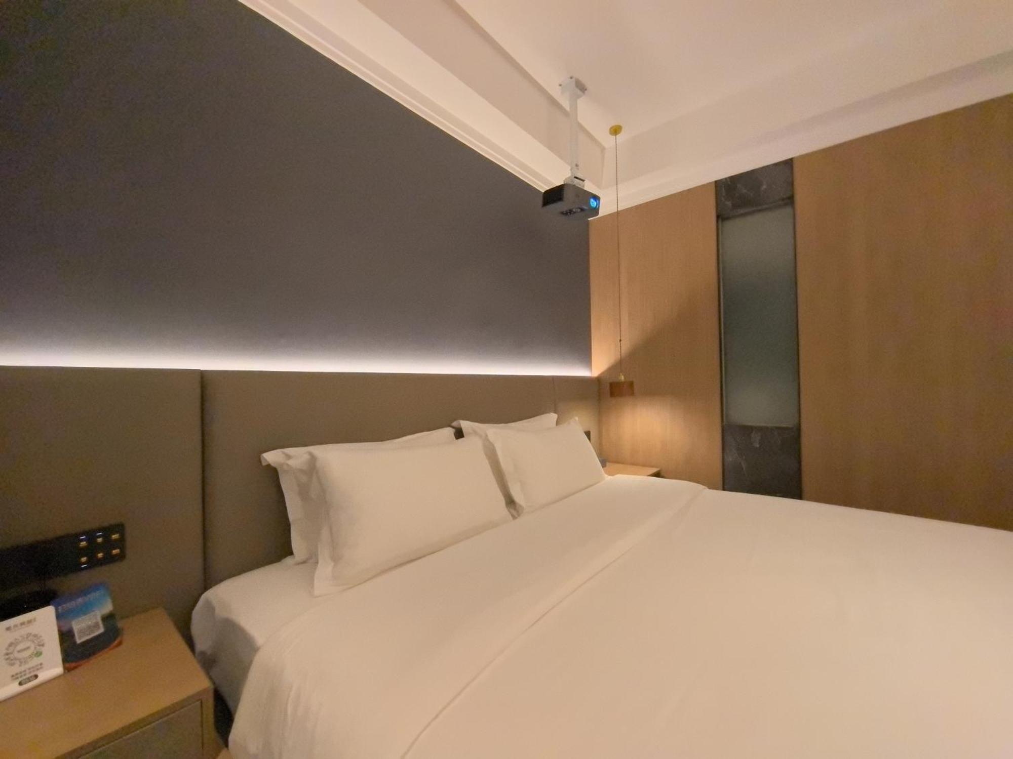 Luyue Hotel Movie Hotel Huaqiangbei Convention And Exhibition Center Branch Shenzhen Buitenkant foto