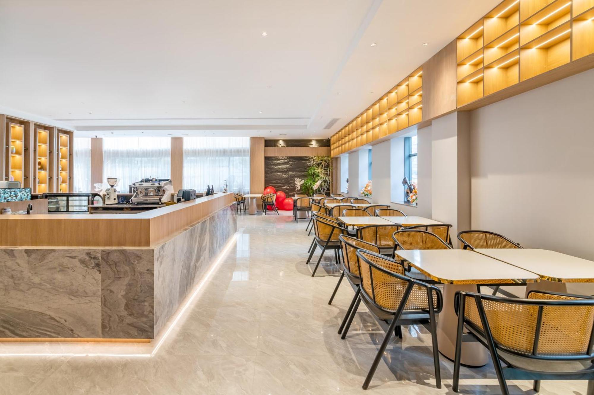 Luyue Hotel Movie Hotel Huaqiangbei Convention And Exhibition Center Branch Shenzhen Buitenkant foto