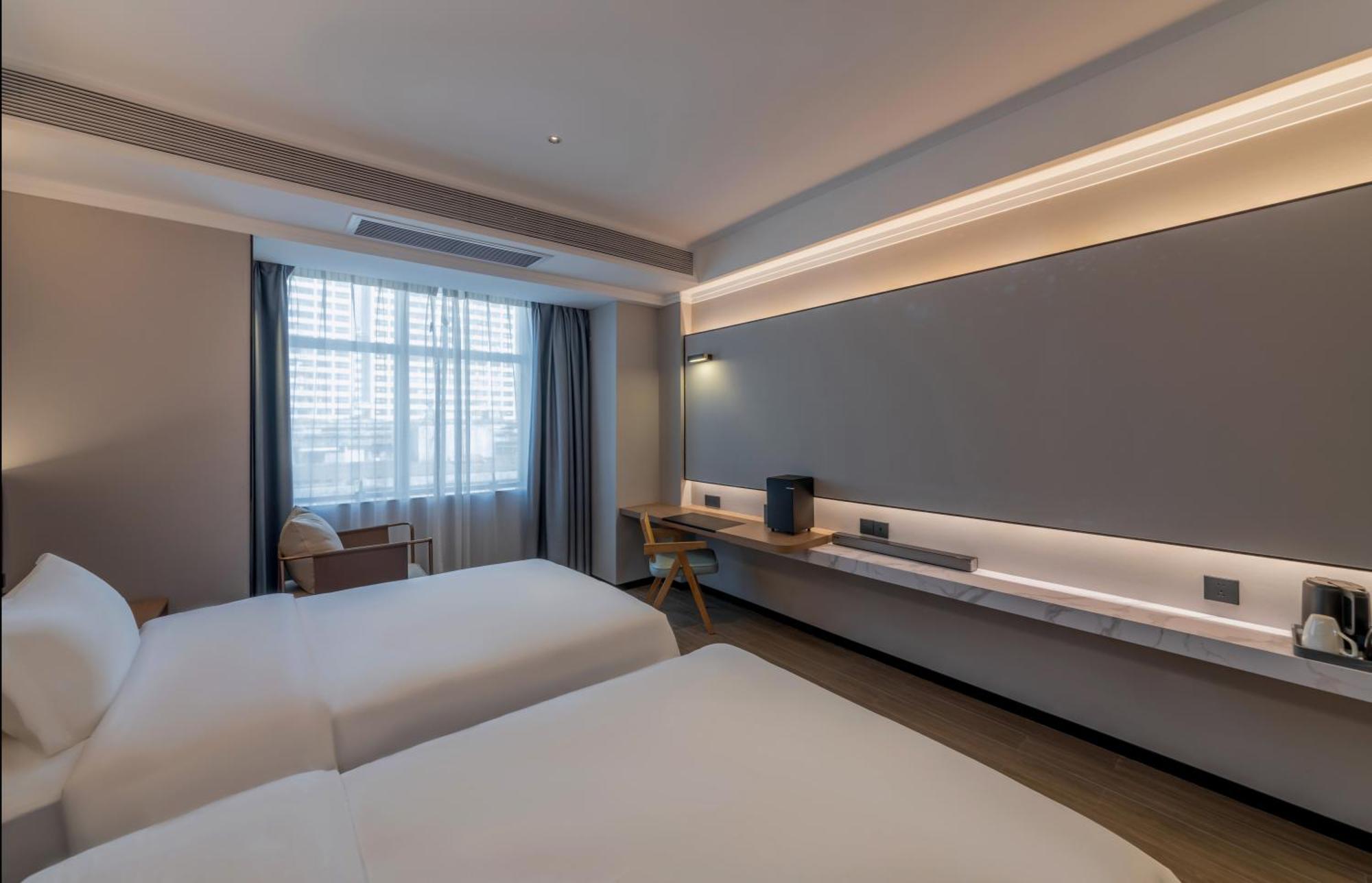 Luyue Hotel Movie Hotel Huaqiangbei Convention And Exhibition Center Branch Shenzhen Buitenkant foto