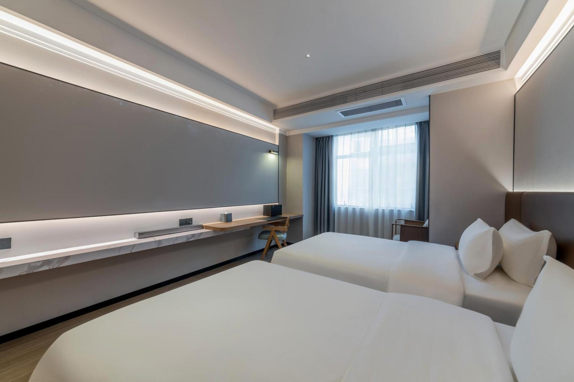 Luyue Hotel Movie Hotel Huaqiangbei Convention And Exhibition Center Branch Shenzhen Buitenkant foto