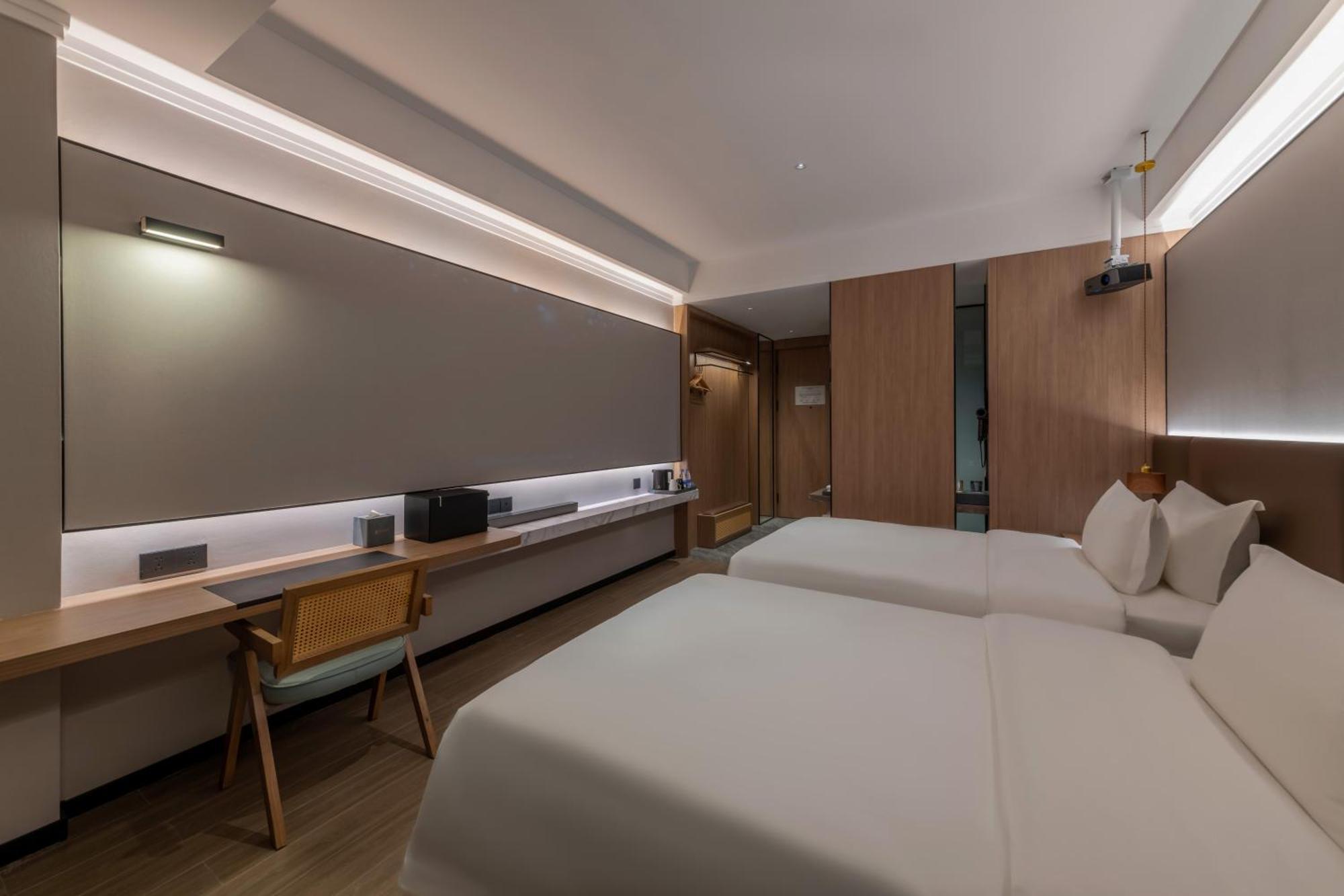 Luyue Hotel Movie Hotel Huaqiangbei Convention And Exhibition Center Branch Shenzhen Buitenkant foto