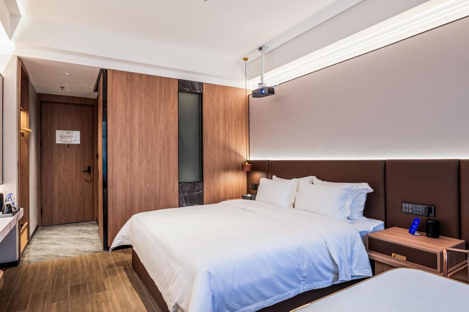 Luyue Hotel Movie Hotel Huaqiangbei Convention And Exhibition Center Branch Shenzhen Buitenkant foto